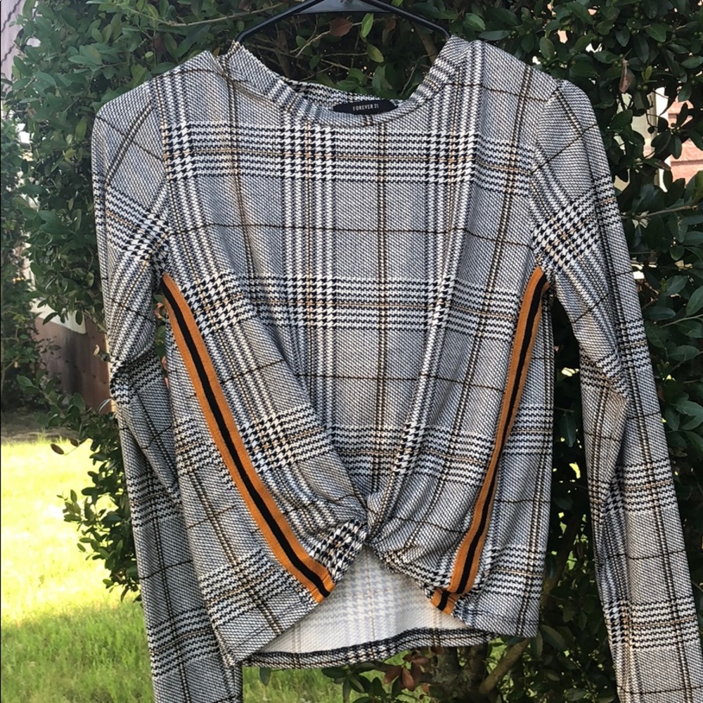 Forever 21 long sleeve top
